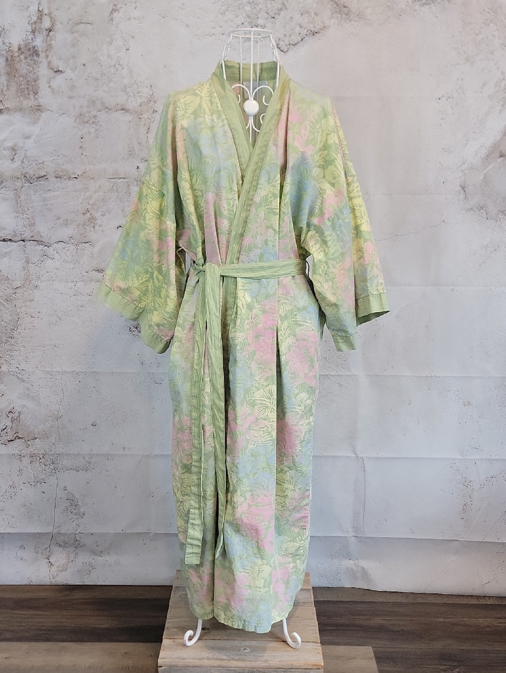 Blue Ginger Pastel Floral Cotton Kimono Robe - Green & Pink One Size